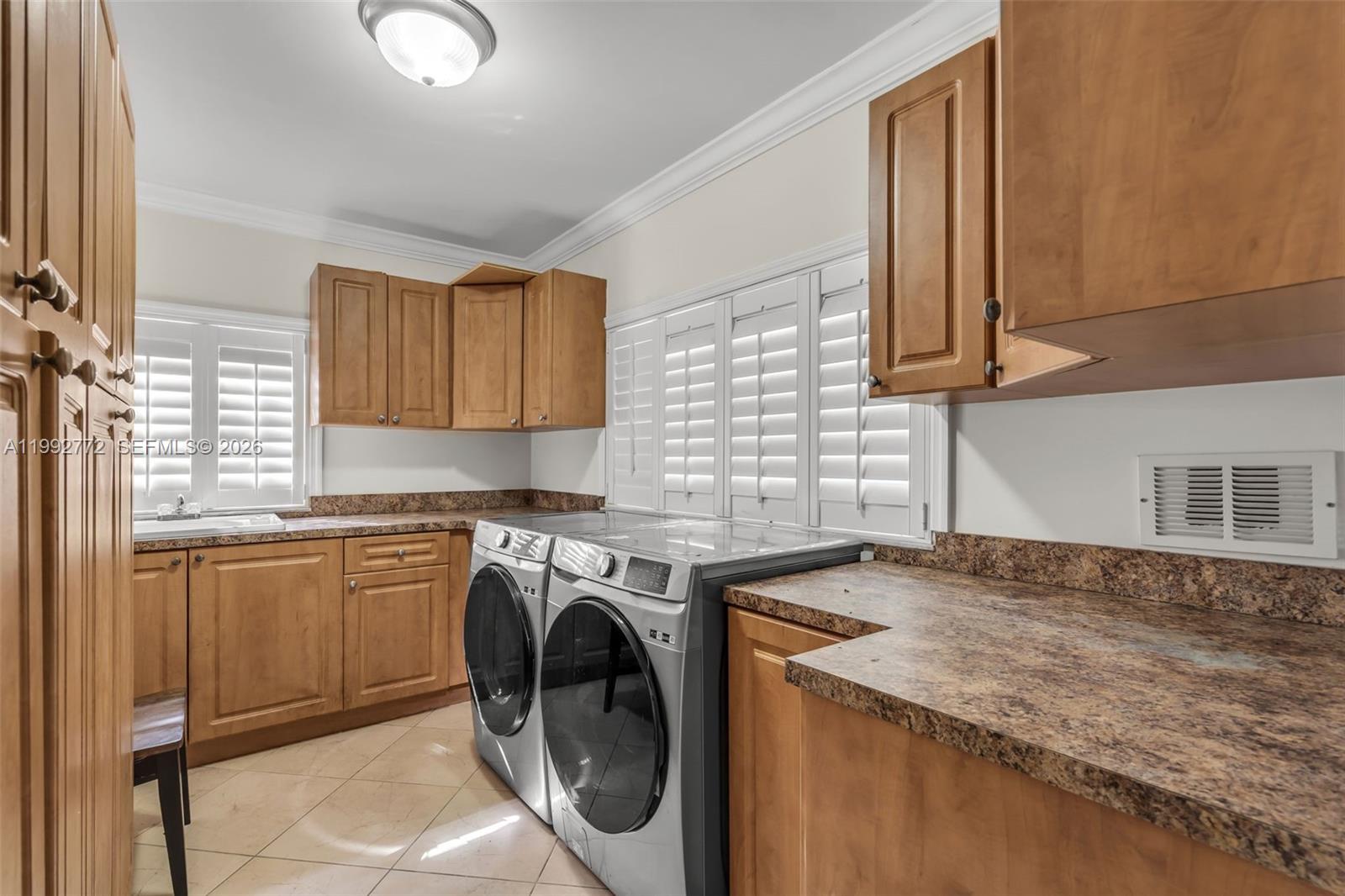 1550 Taragona Dr #0, Coral Gables FL 33134