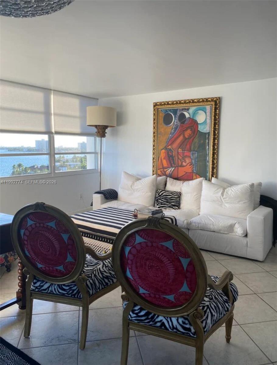 11930 N Bayshore Dr #1006, North Miami FL 33181