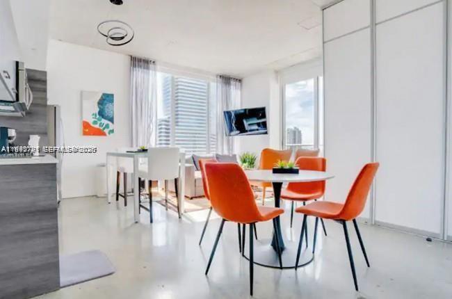 151 SE 1 #3111, Miami FL 33131