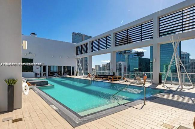 151 SE 1 #3111, Miami FL 33131