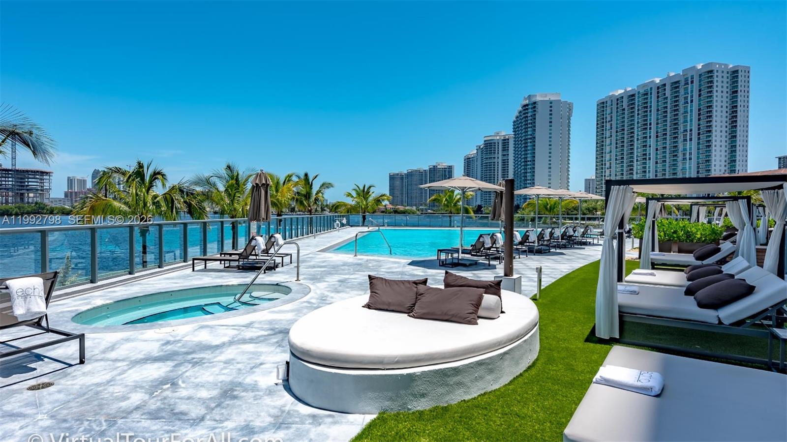 3300 NE 188th St #615, Aventura FL 33180
