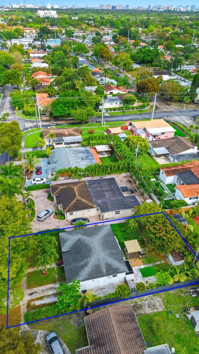 6336 SW 9th St, West Miami FL 33144