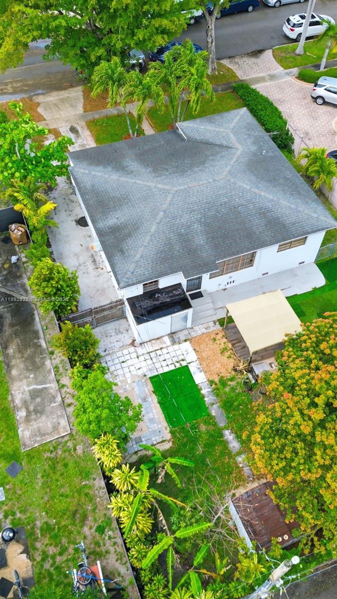 6336 SW 9th St, West Miami FL 33144