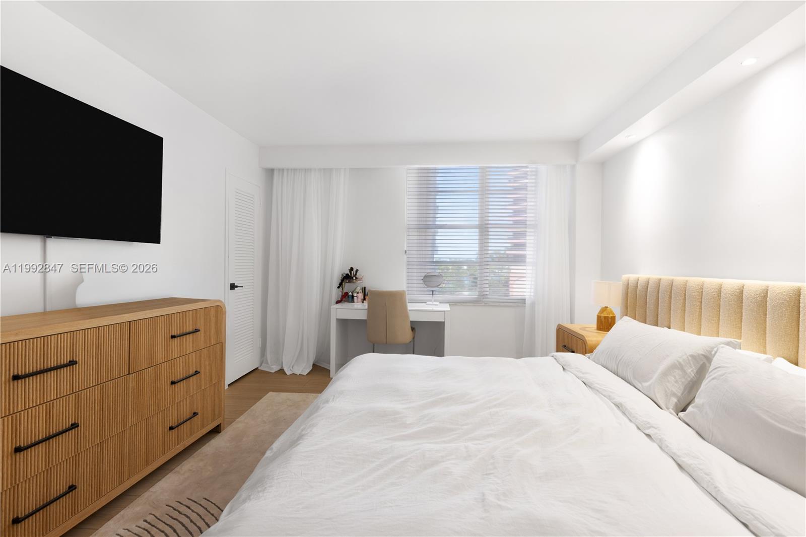 5161 Collins Ave #410, Miami Beach FL 33140