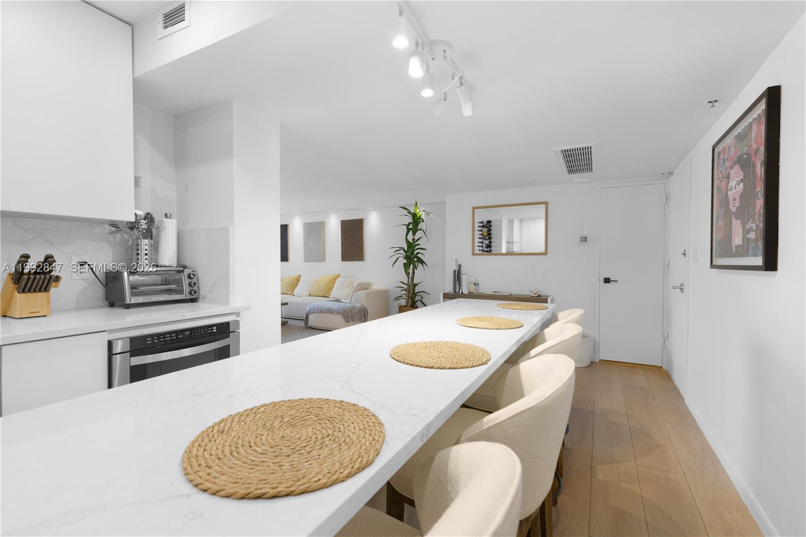 5161 Collins Ave #410, Miami Beach FL 33140