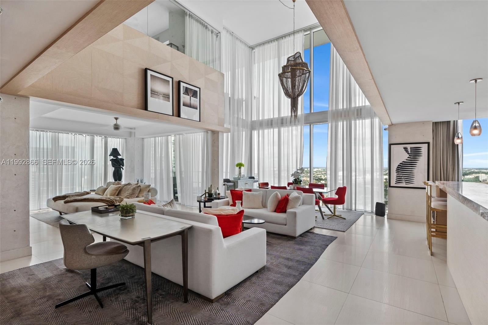 1040 Biscayne Blvd #PH-4607, Miami FL 33132