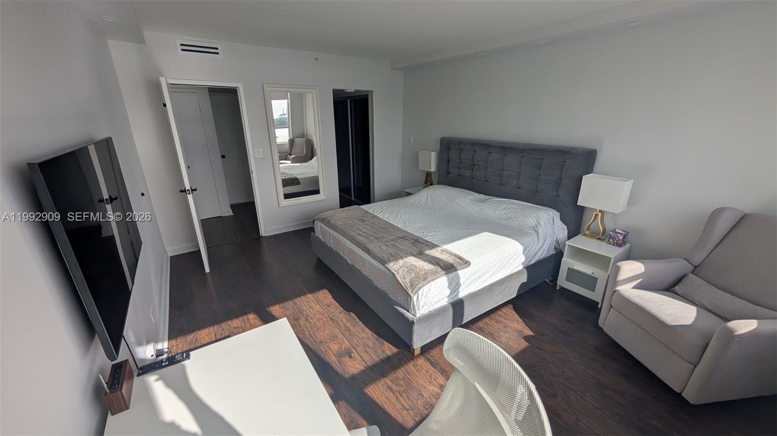 1500 Bay Rd #822S, Miami Beach FL 33139