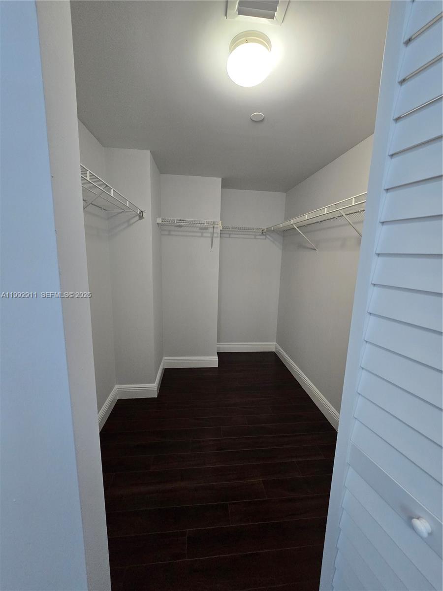 1250 S Miami Ave #1514, Miami FL 33130