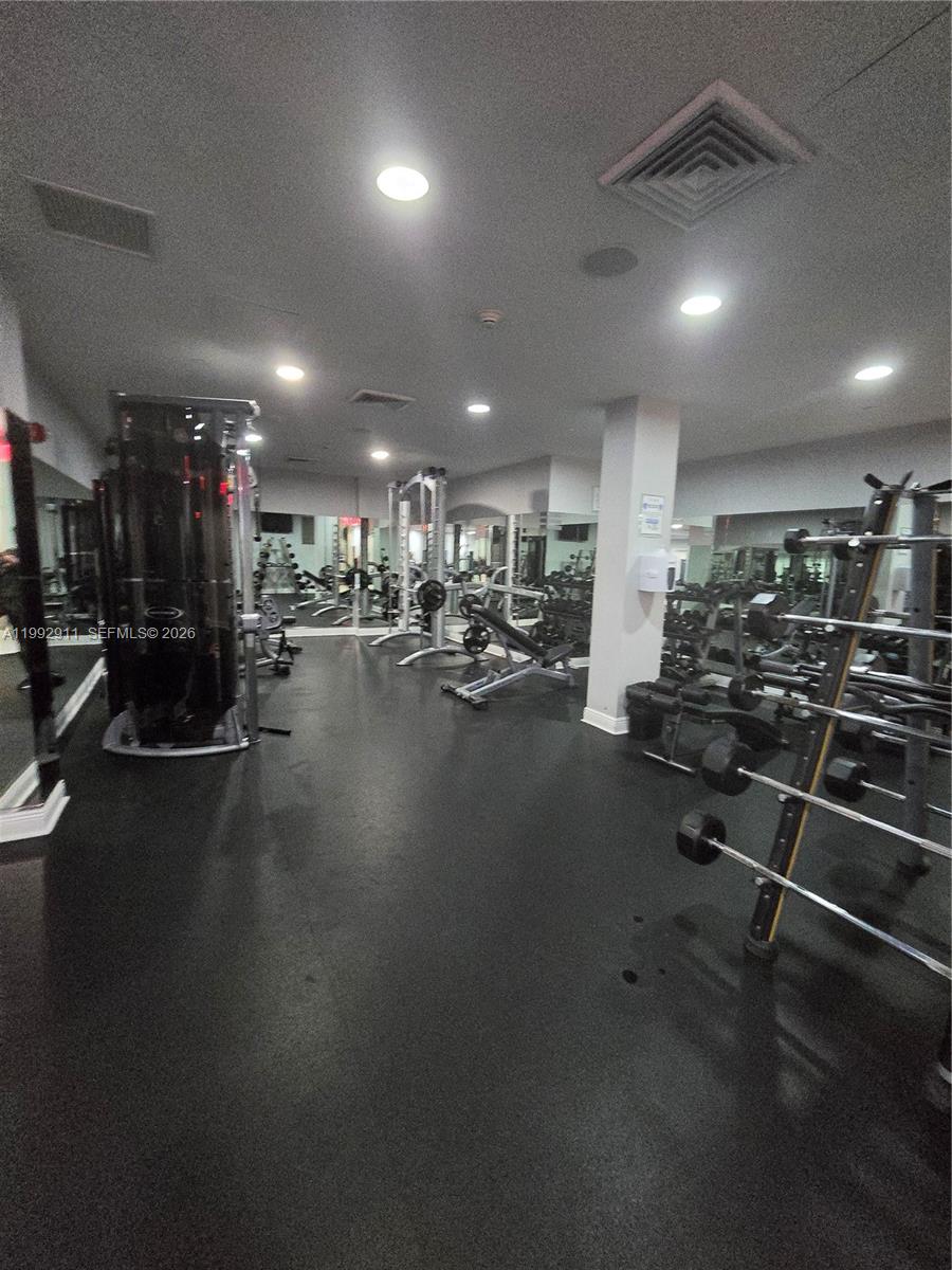 1250 S Miami Ave #1514, Miami FL 33130