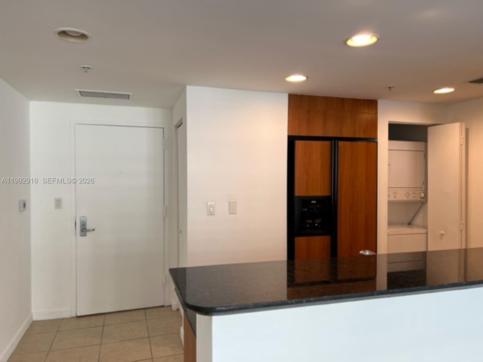 335 S Biscayne Blvd #2406, Miami FL 33131