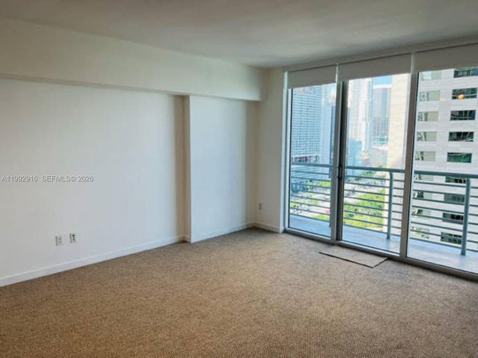 335 S Biscayne Blvd #2406, Miami FL 33131