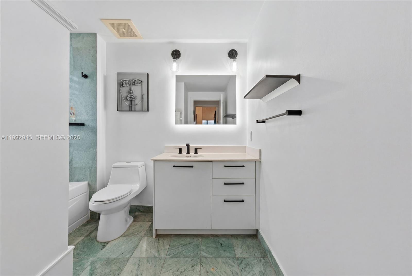 1050 Brickell Ave #2510, Miami FL 33131