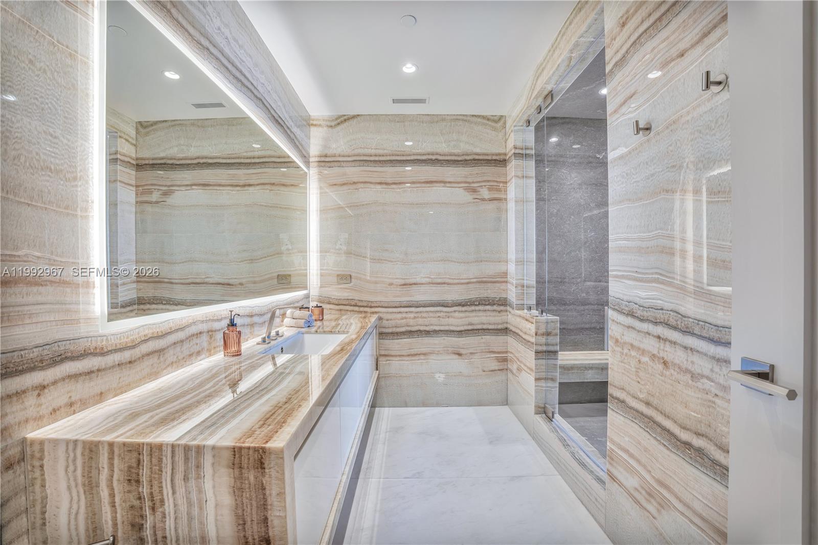 17901 Collins Ave #2404, Sunny Isles Beach FL 33160
