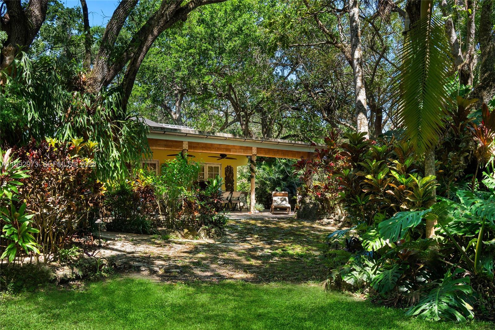 15000 SW 200th St, Miami FL 33187
