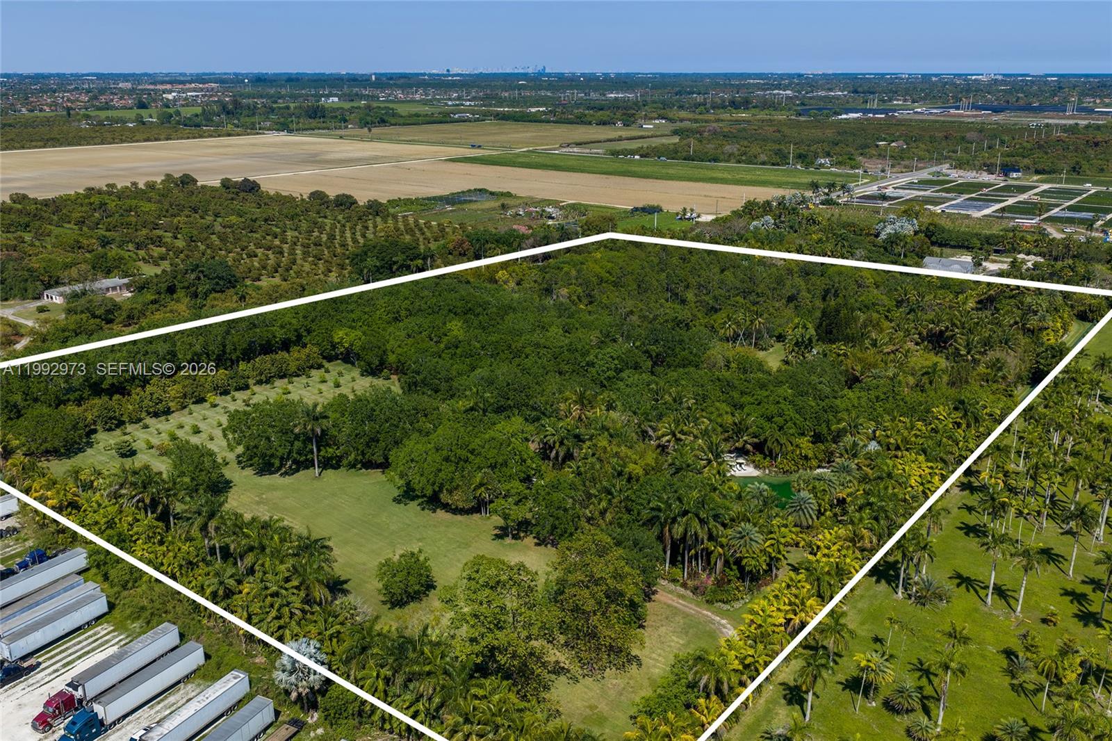 15000 SW 200th St, Miami FL 33187
