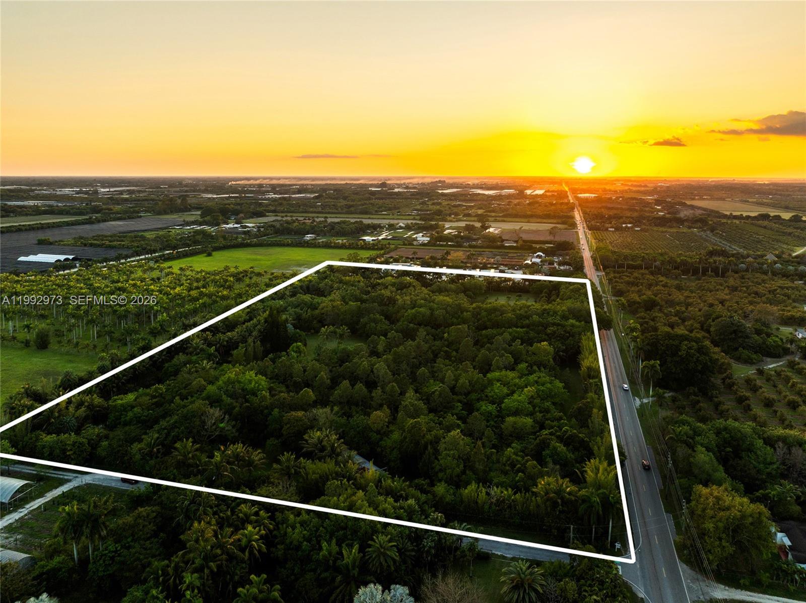15000 SW 200th St, Miami FL 33187