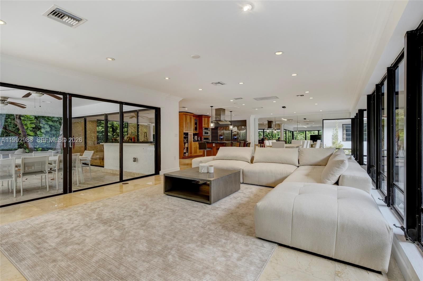 8118 Los Pinos Blvd, Coral Gables FL 33143