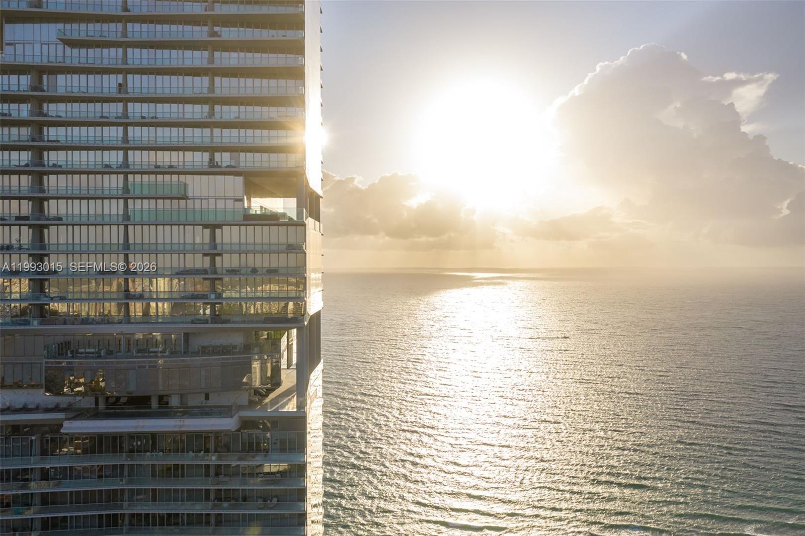 18501 Collins Ave #2504, Sunny Isles Beach FL 33160