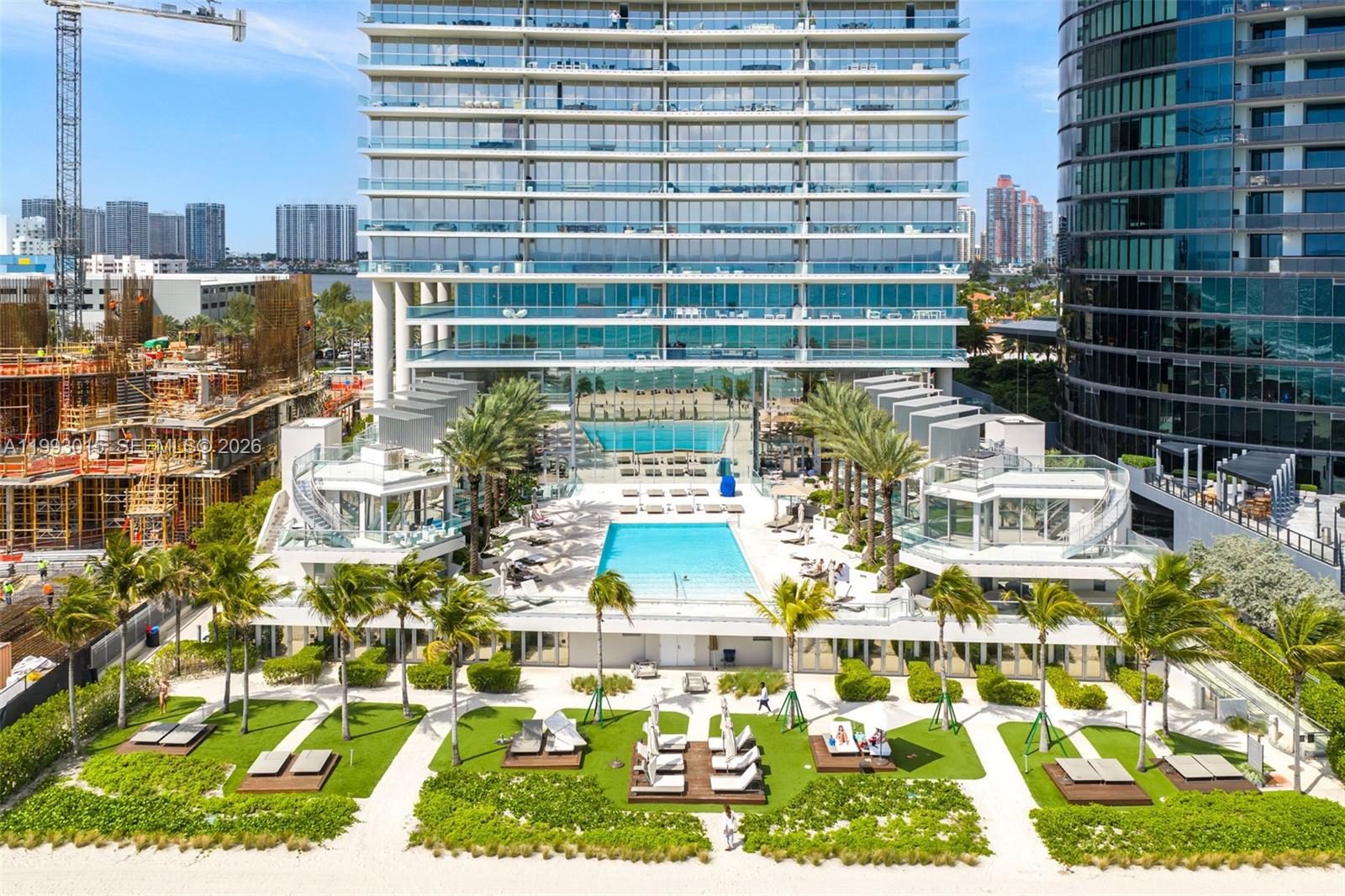 18501 Collins Ave #2504, Sunny Isles Beach FL 33160