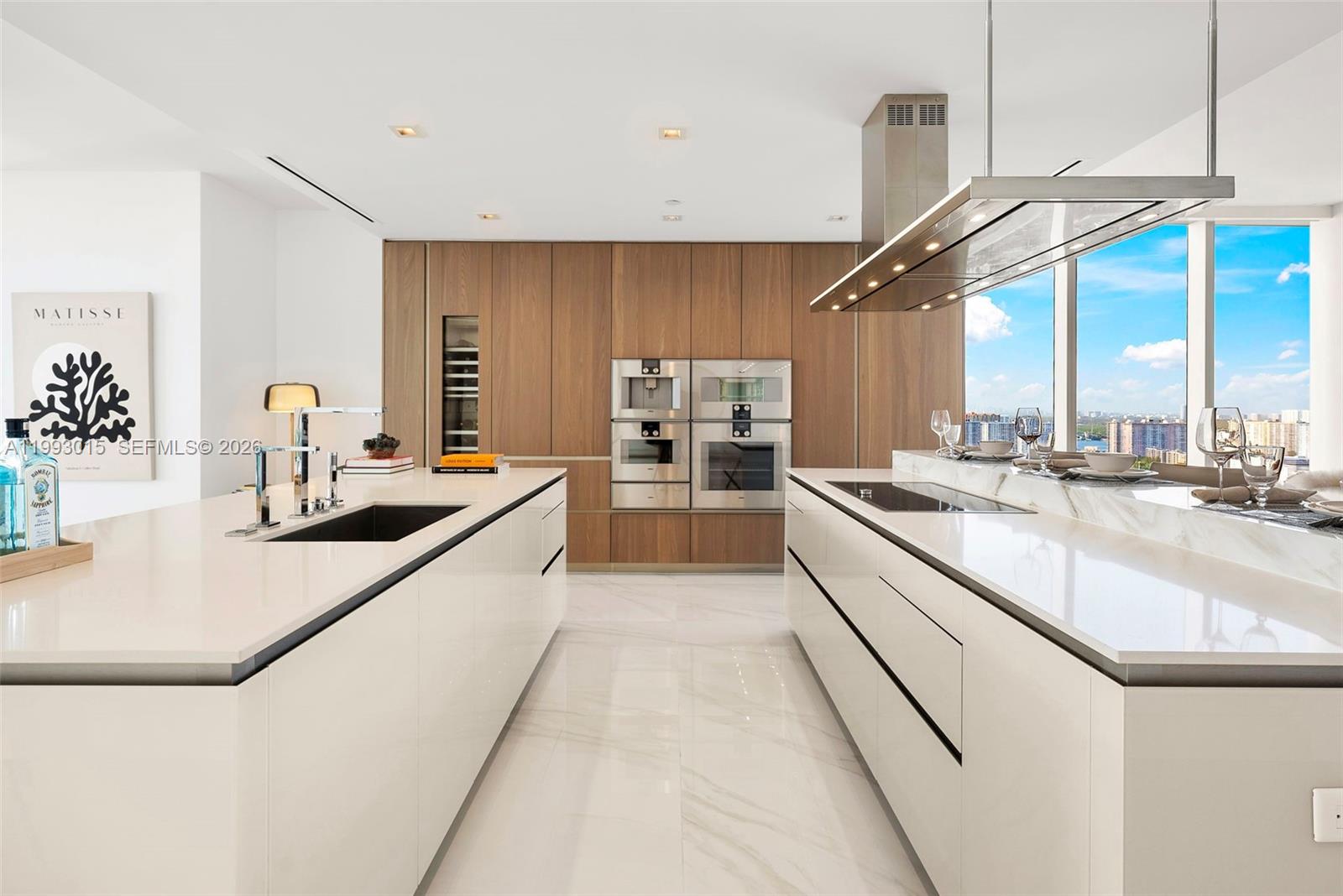 18501 Collins Ave #2504, Sunny Isles Beach FL 33160