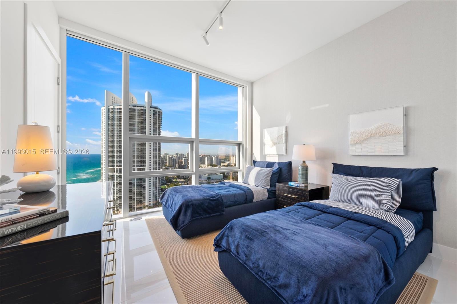 18501 Collins Ave #2504, Sunny Isles Beach FL 33160