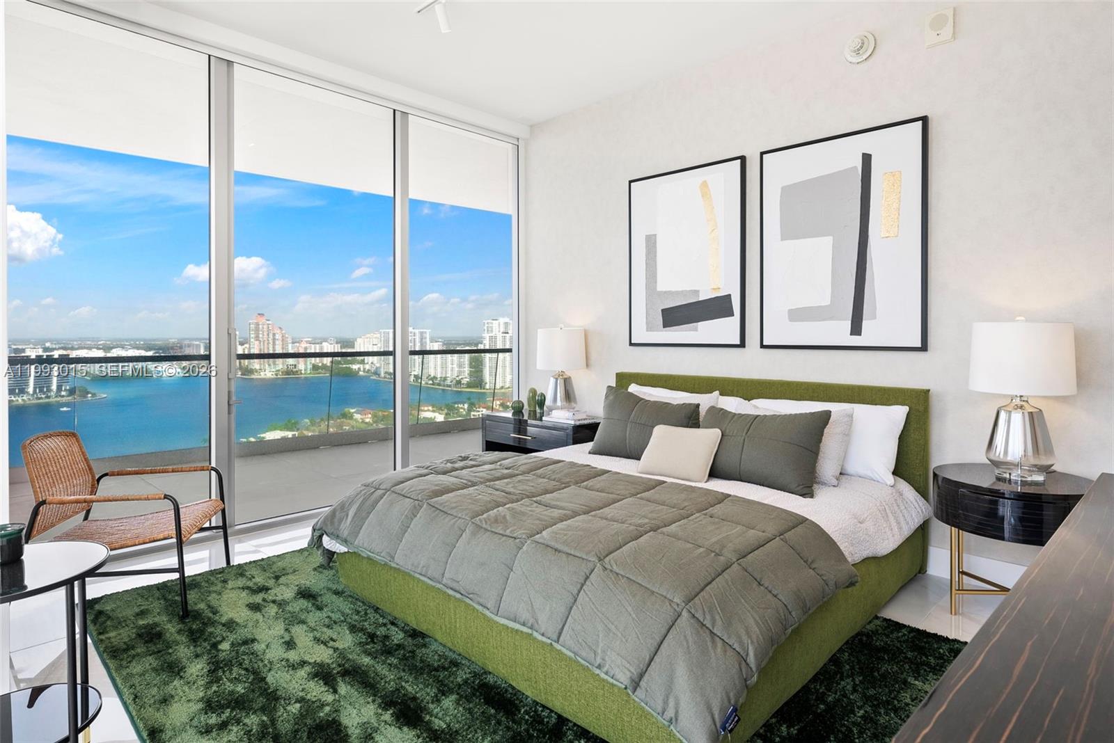 18501 Collins Ave #2504, Sunny Isles Beach FL 33160