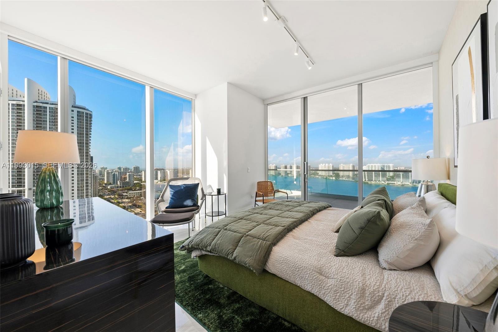 18501 Collins Ave #2504, Sunny Isles Beach FL 33160