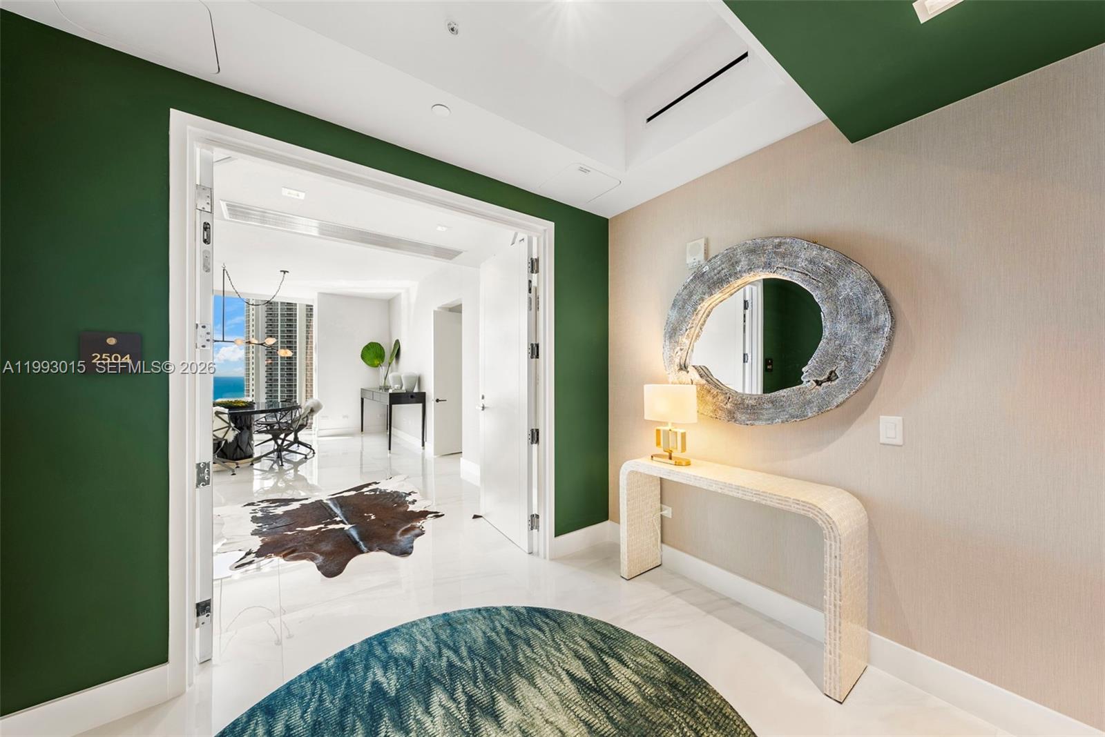 18501 Collins Ave #2504, Sunny Isles Beach FL 33160
