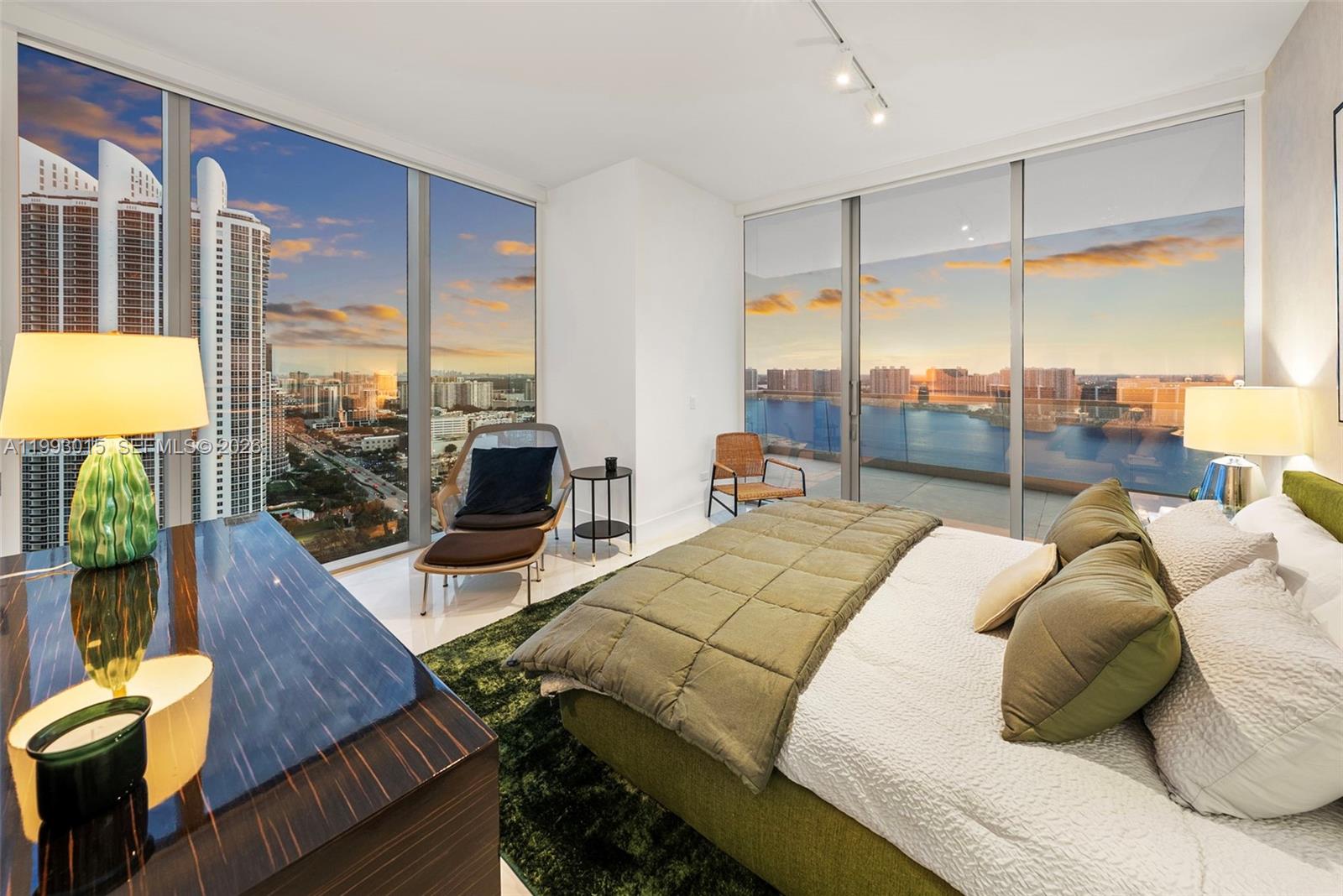 18501 Collins Ave #2504, Sunny Isles Beach FL 33160
