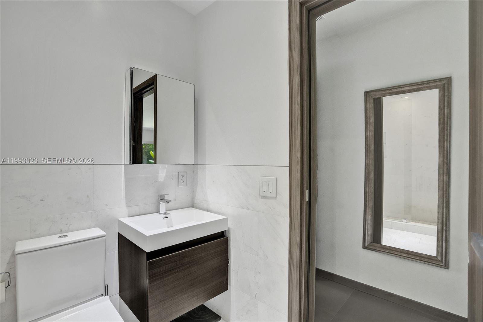 9301 N Bayshore Dr, Miami Shores FL 33138