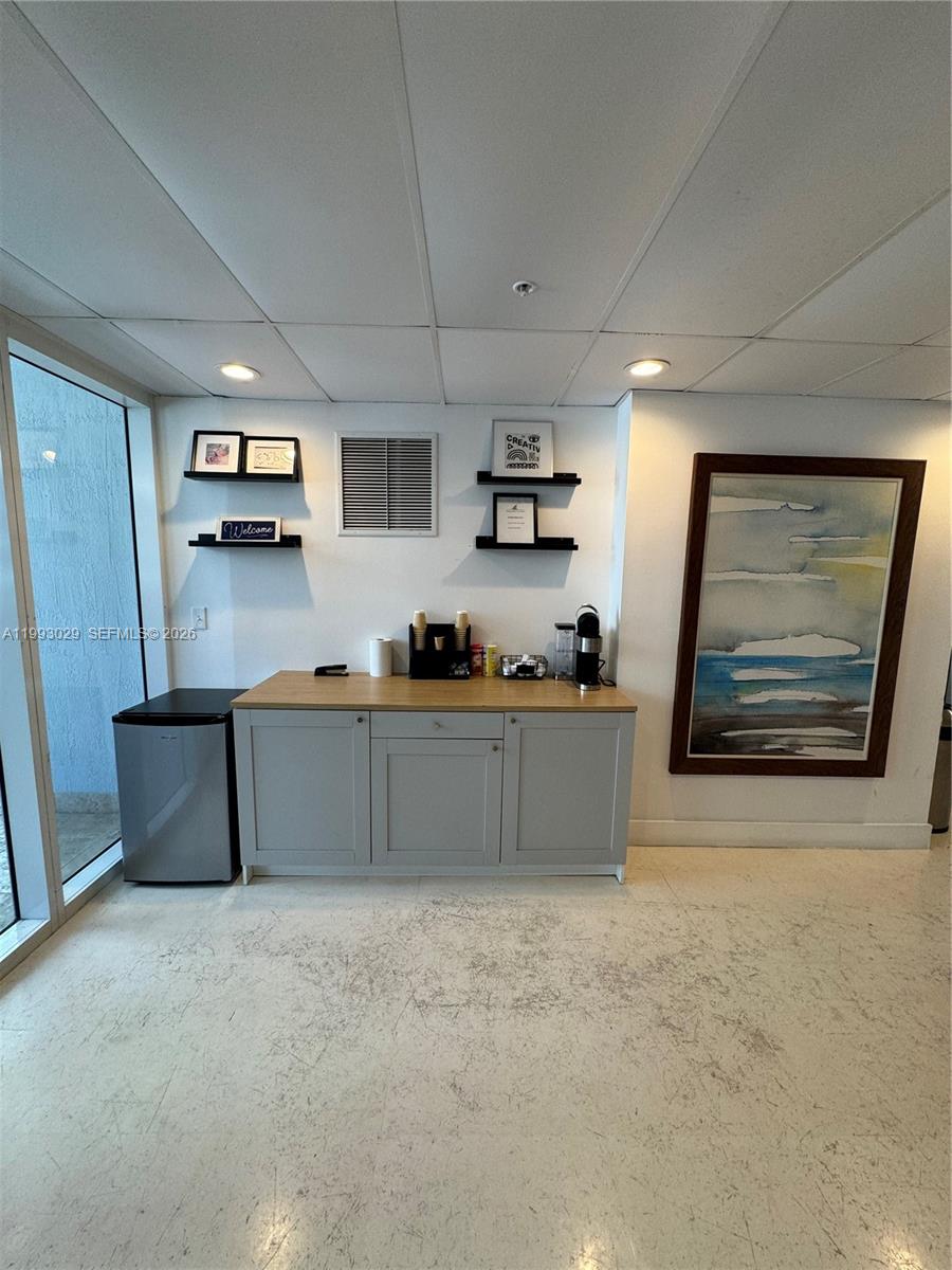 170 SE 14th St #2208, Miami FL 33131
