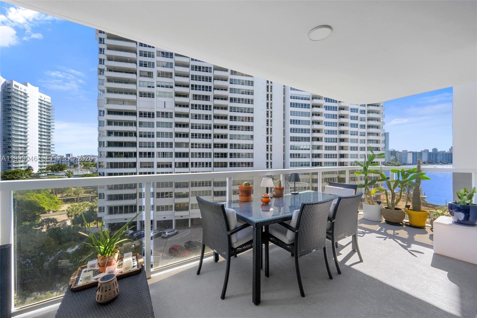 9 Island Ave #810, Miami Beach FL 33139