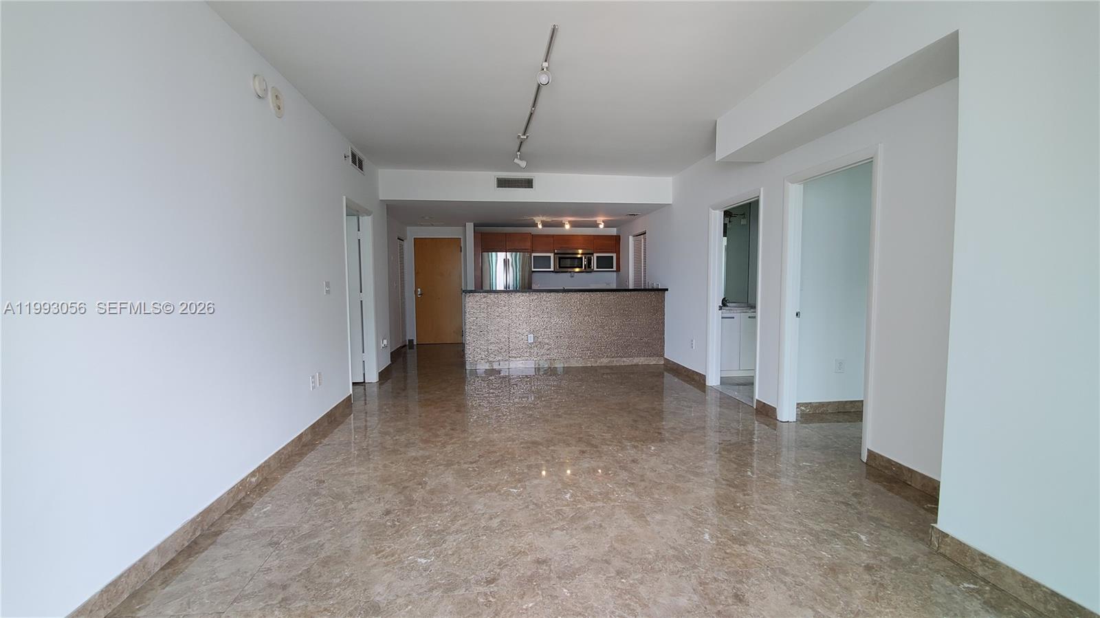 253 NE 2nd St #2301, Miami FL 33132