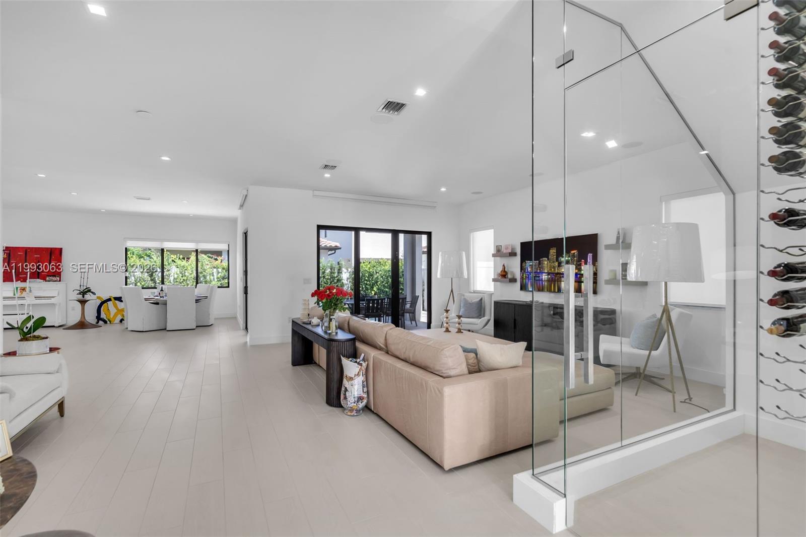 8019 NW 46th Ter, Doral FL 33166