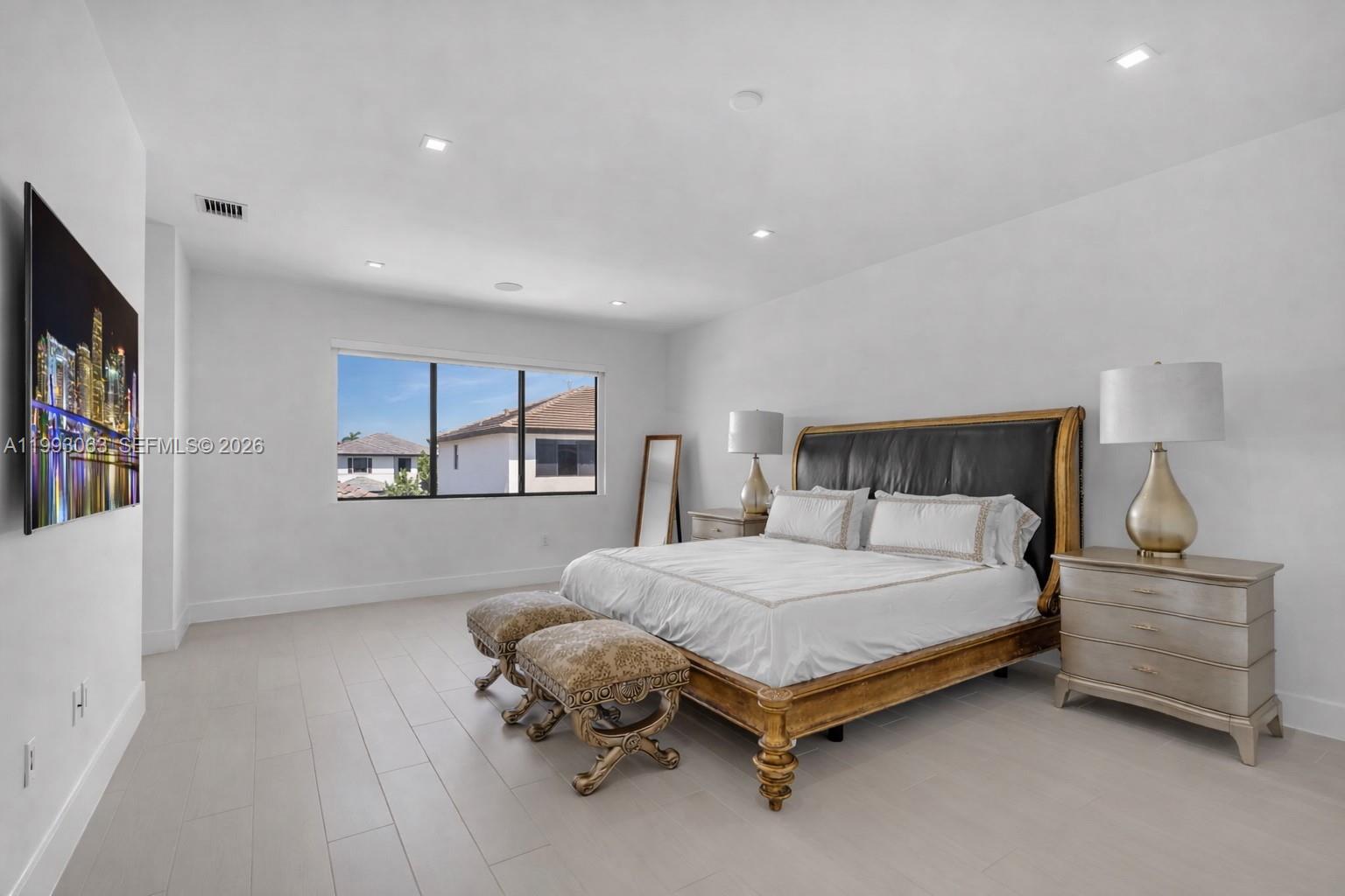 8019 NW 46th Ter, Doral FL 33166
