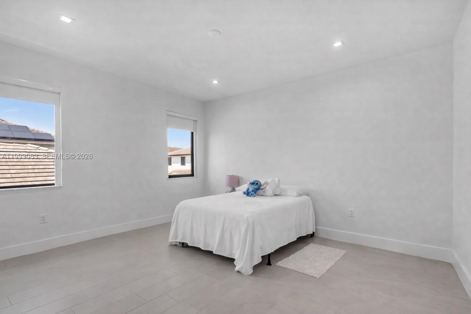 8019 NW 46th Ter, Doral FL 33166