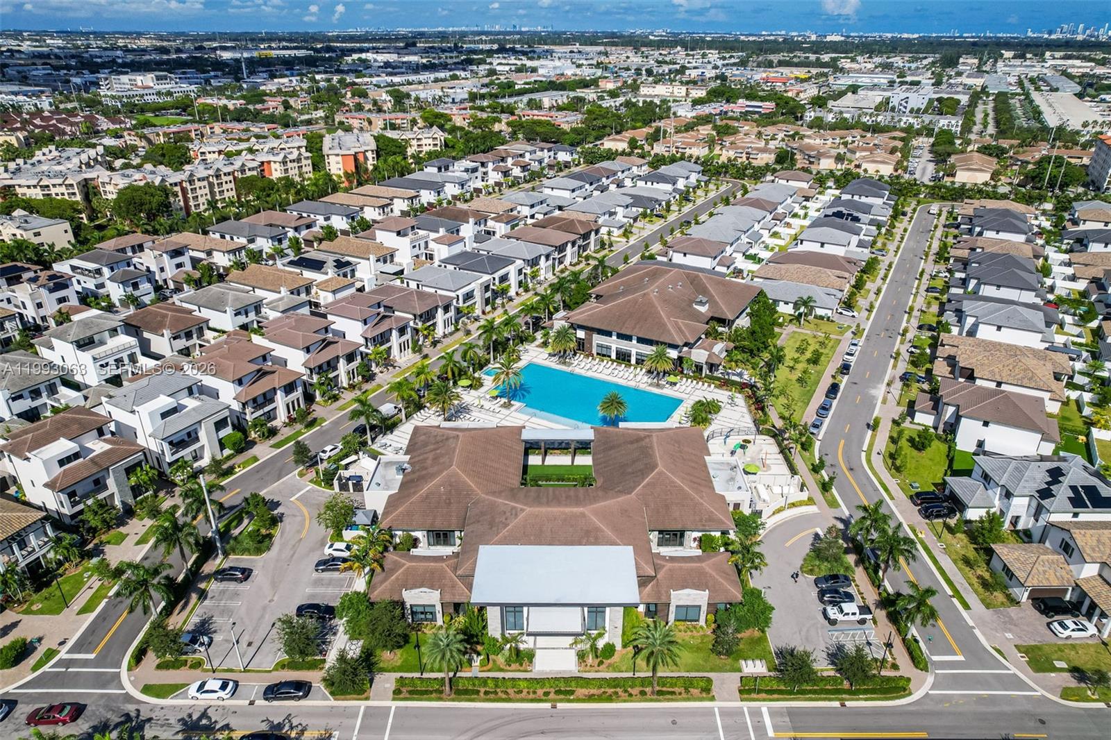 8019 NW 46th Ter, Doral FL 33166