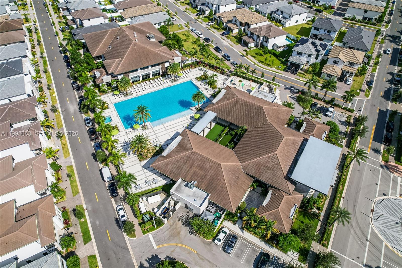 8019 NW 46th Ter, Doral FL 33166