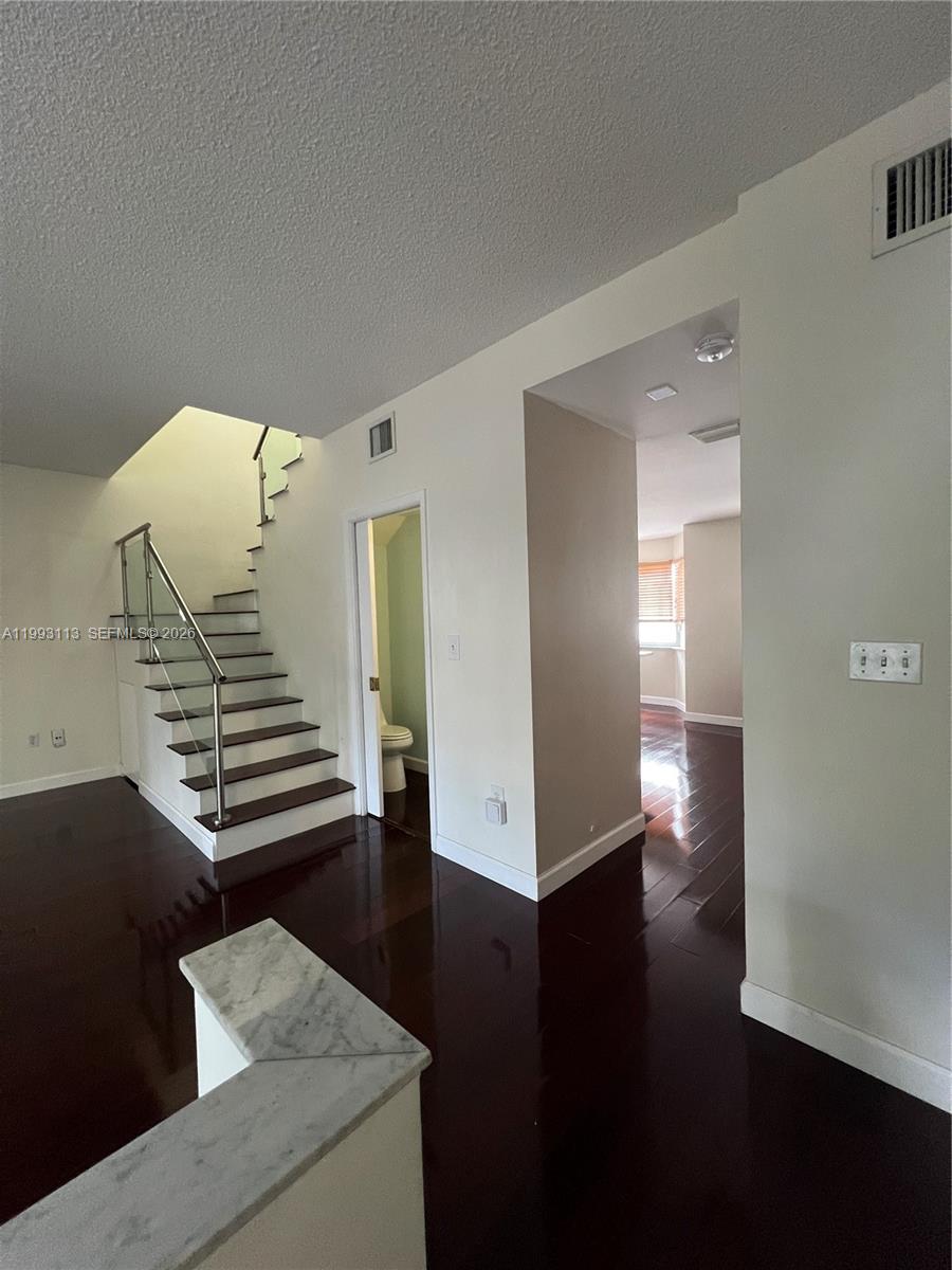 261 Navarre Ave #A-4, Coral Gables FL 33134