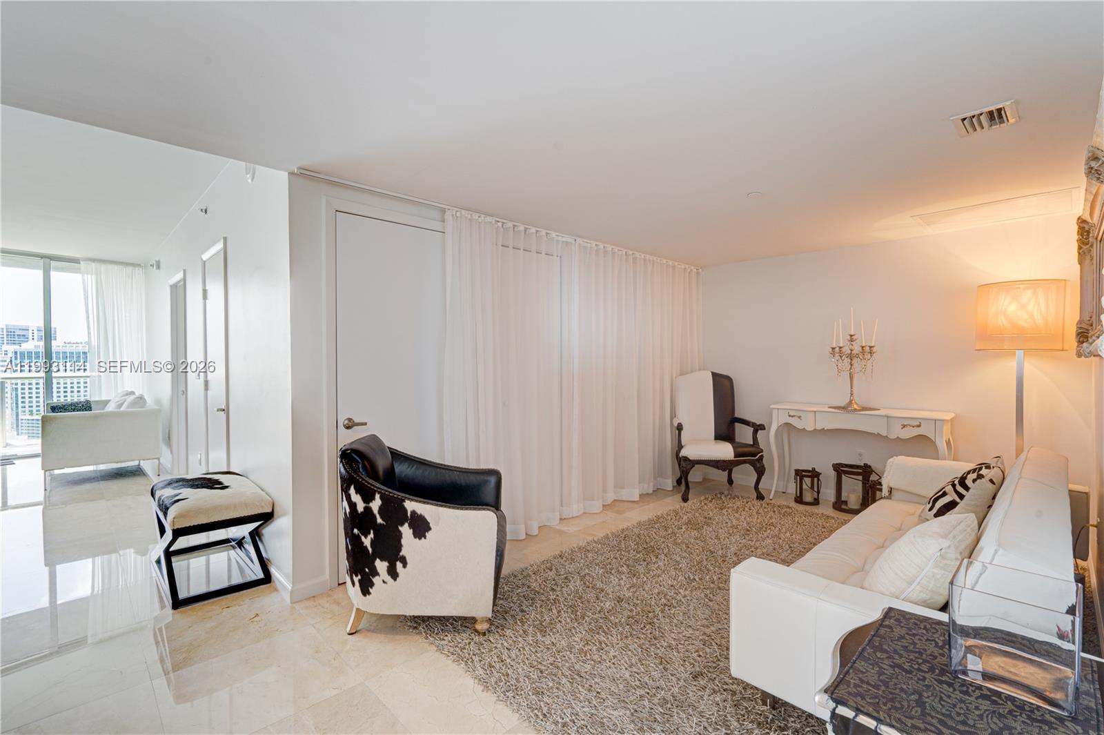 495 Brickell Ave #3505, Miami FL 33131