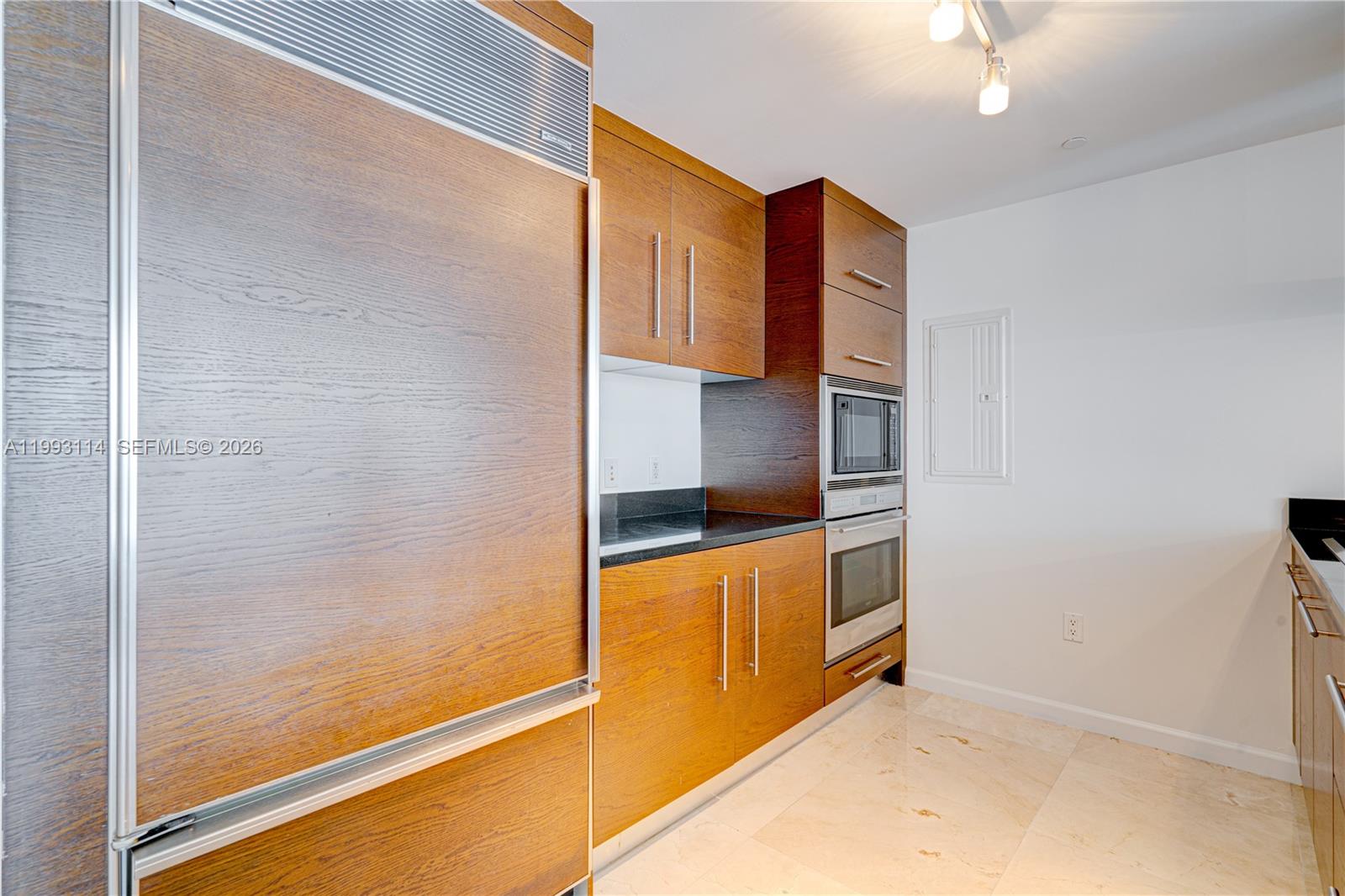 495 Brickell Ave #3505, Miami FL 33131