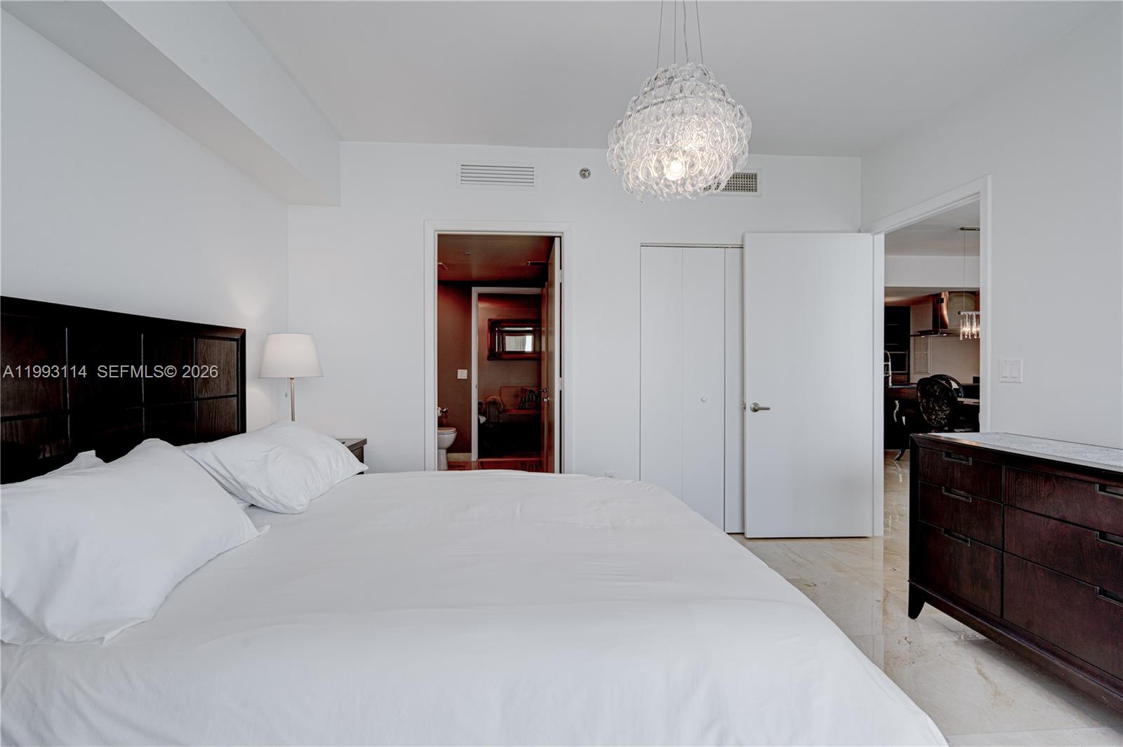 495 Brickell Ave #3505, Miami FL 33131