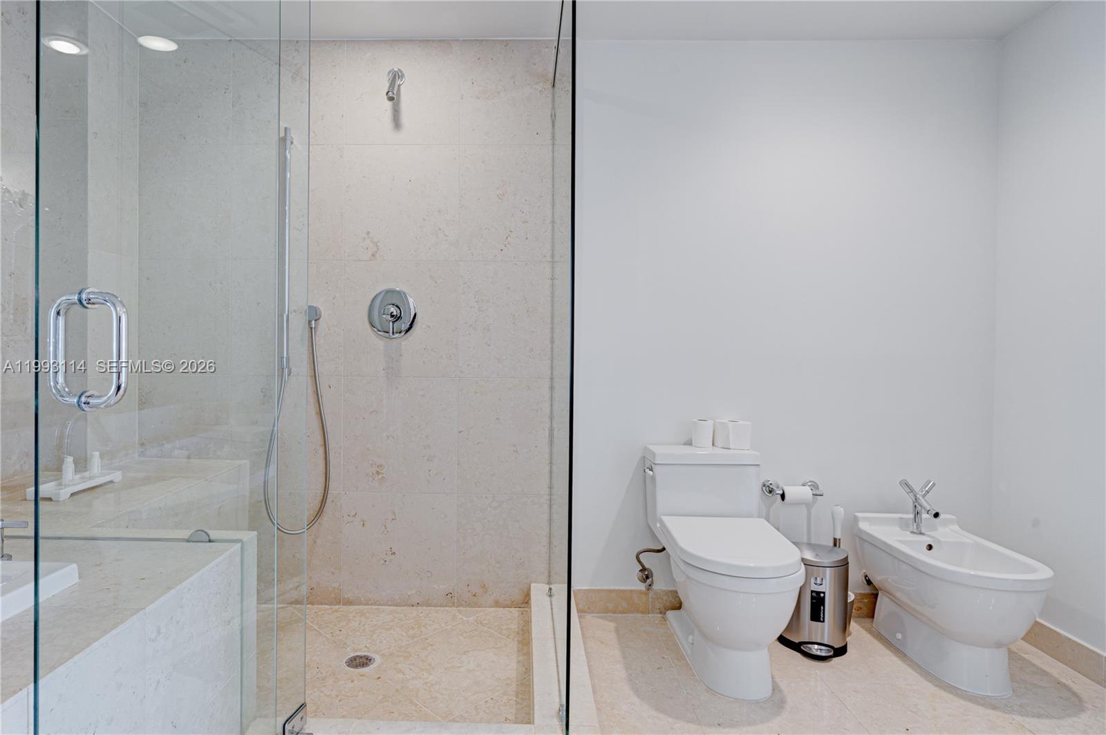 495 Brickell Ave #3505, Miami FL 33131