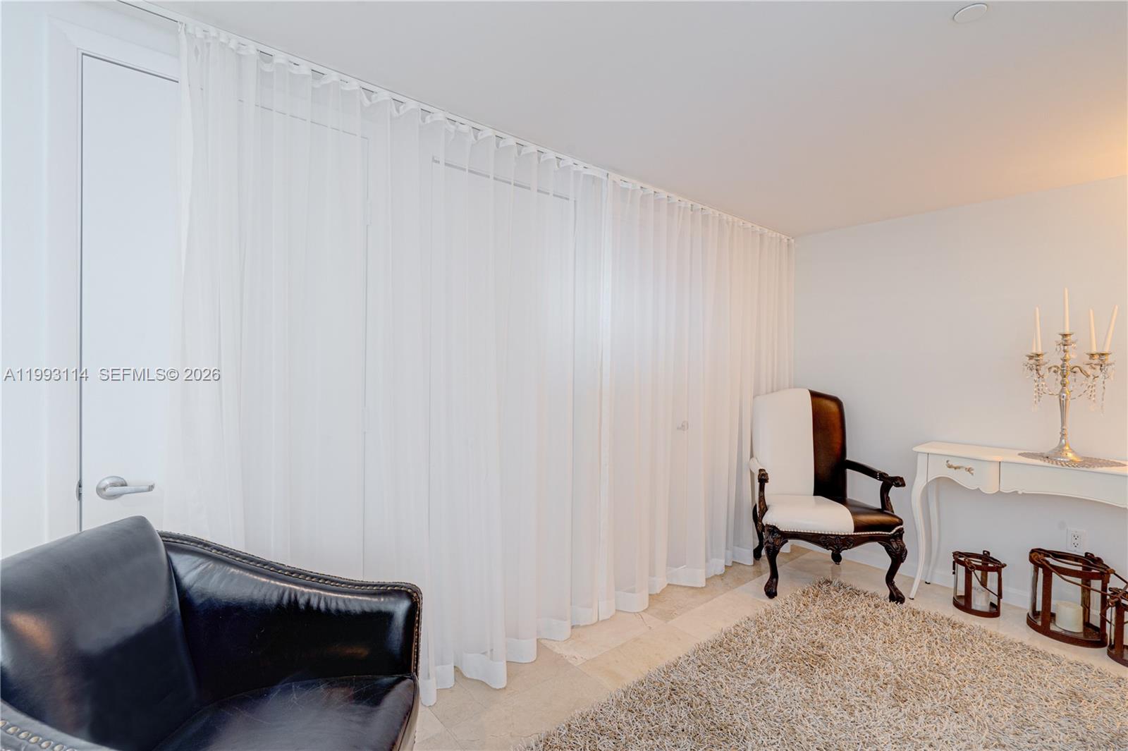 495 Brickell Ave #3505, Miami FL 33131