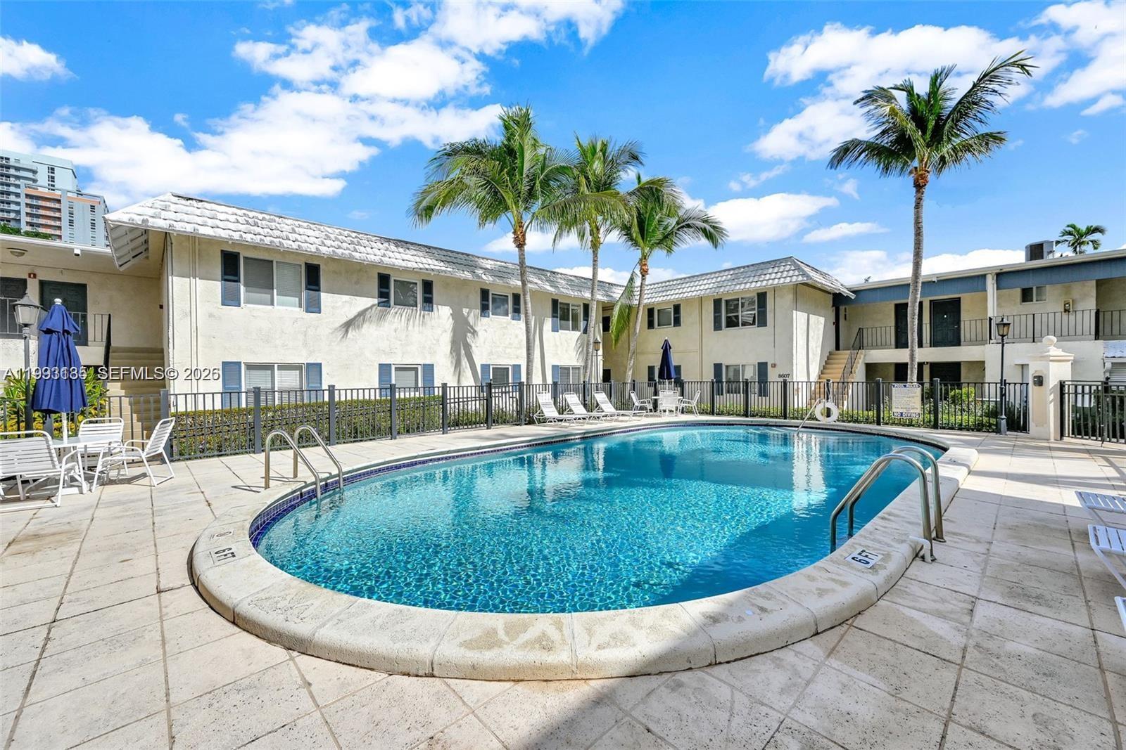 8609 SW 68th Ct #24, Pinecrest FL 33156