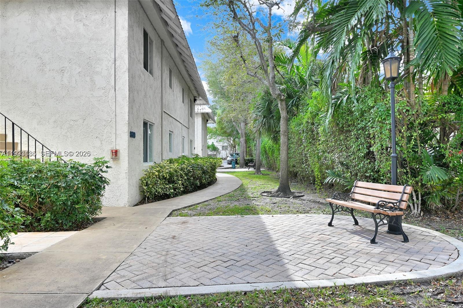 8609 SW 68th Ct #24, Pinecrest FL 33156