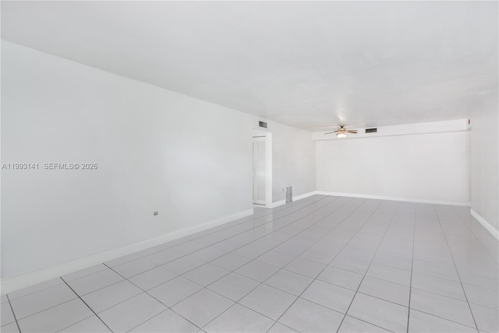 9423 SW 76th St #W21, Miami FL 33173