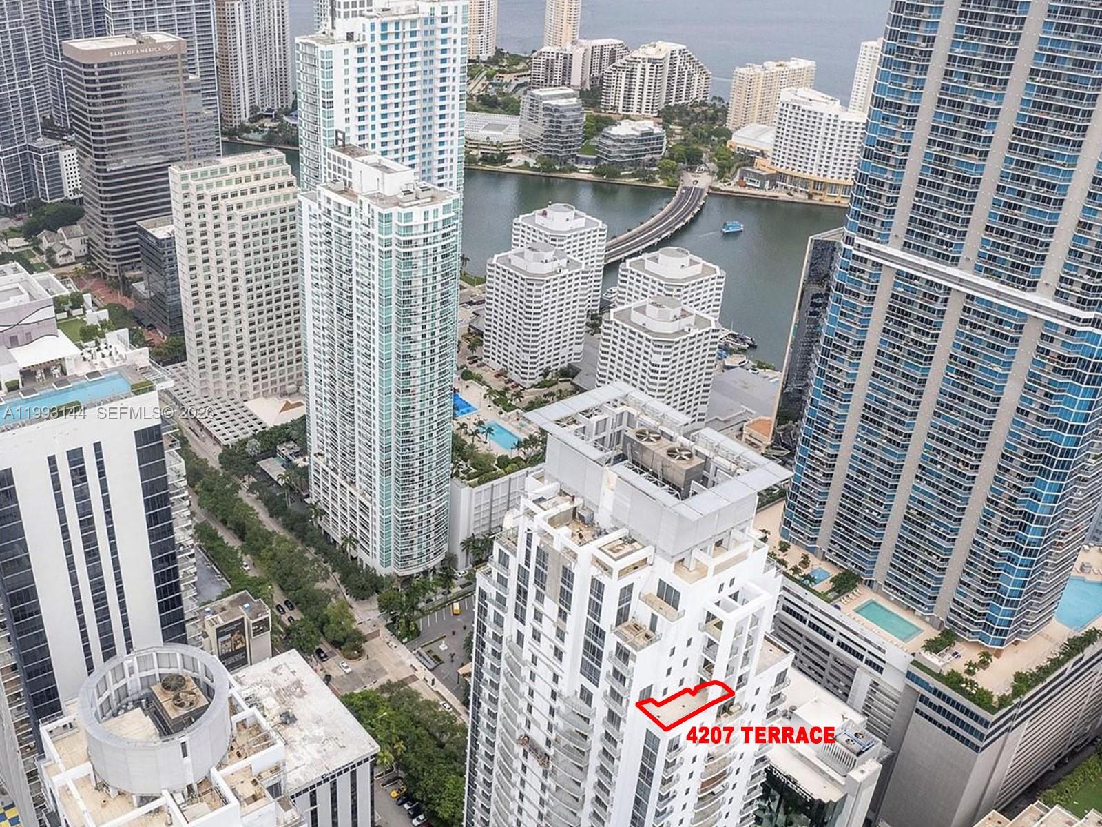 1060 Brickell Ave #4207, Miami FL 33131