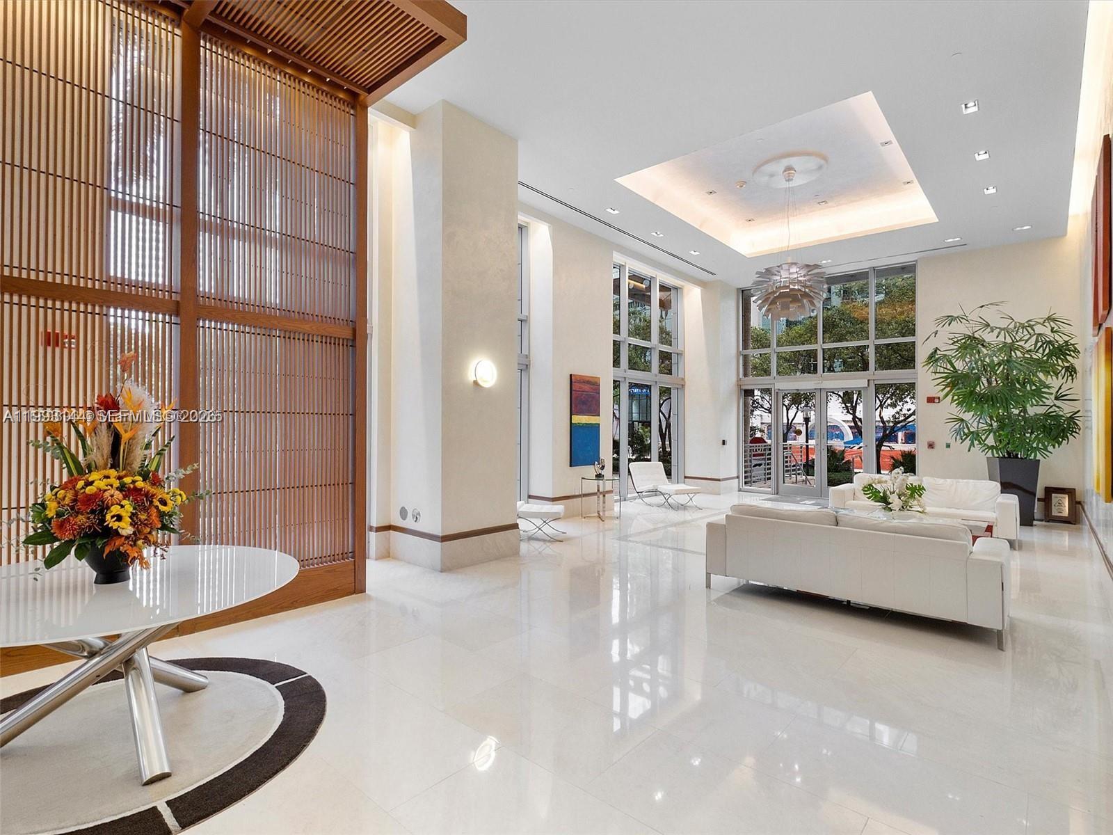 1060 Brickell Ave #4207, Miami FL 33131