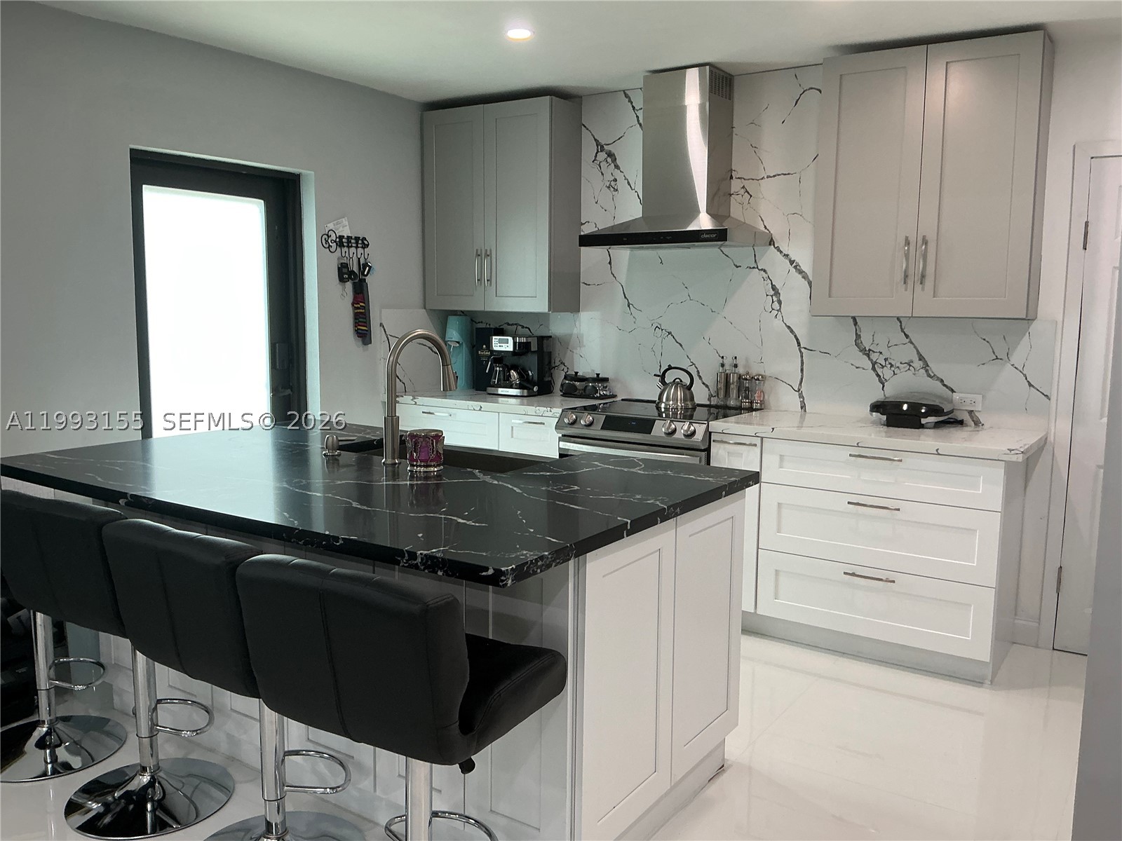 201 SW 62nd Ave, Miami FL 33144